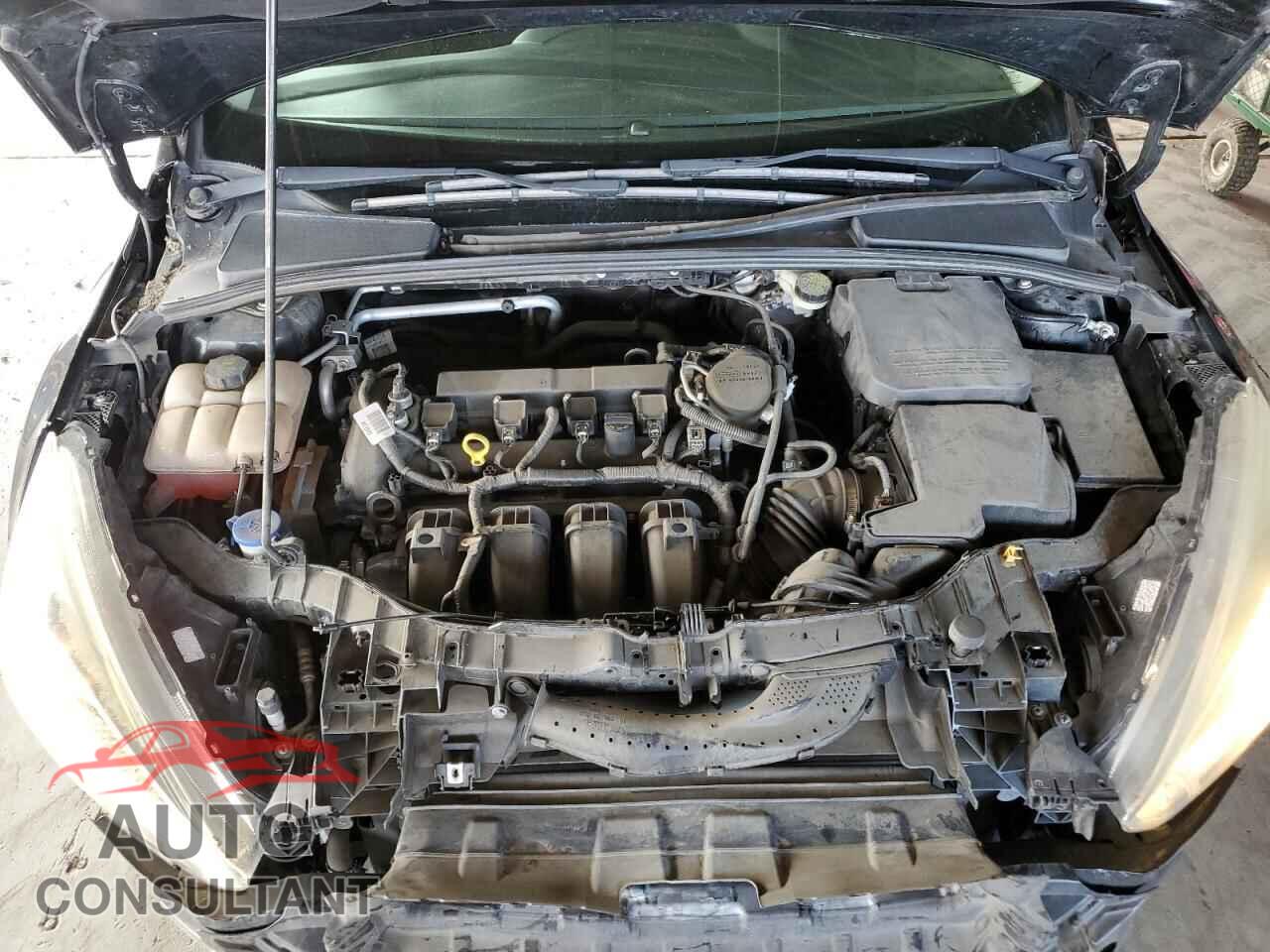 FORD FOCUS 2016 - 1FADP3K23GL276197