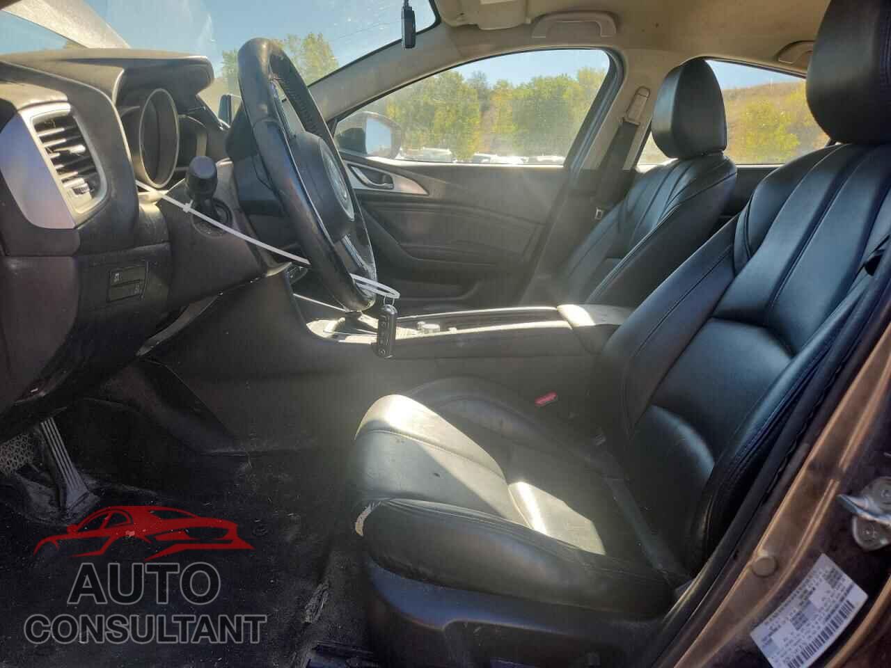 MAZDA 3 2017 - 3MZBN1V7XHM136759