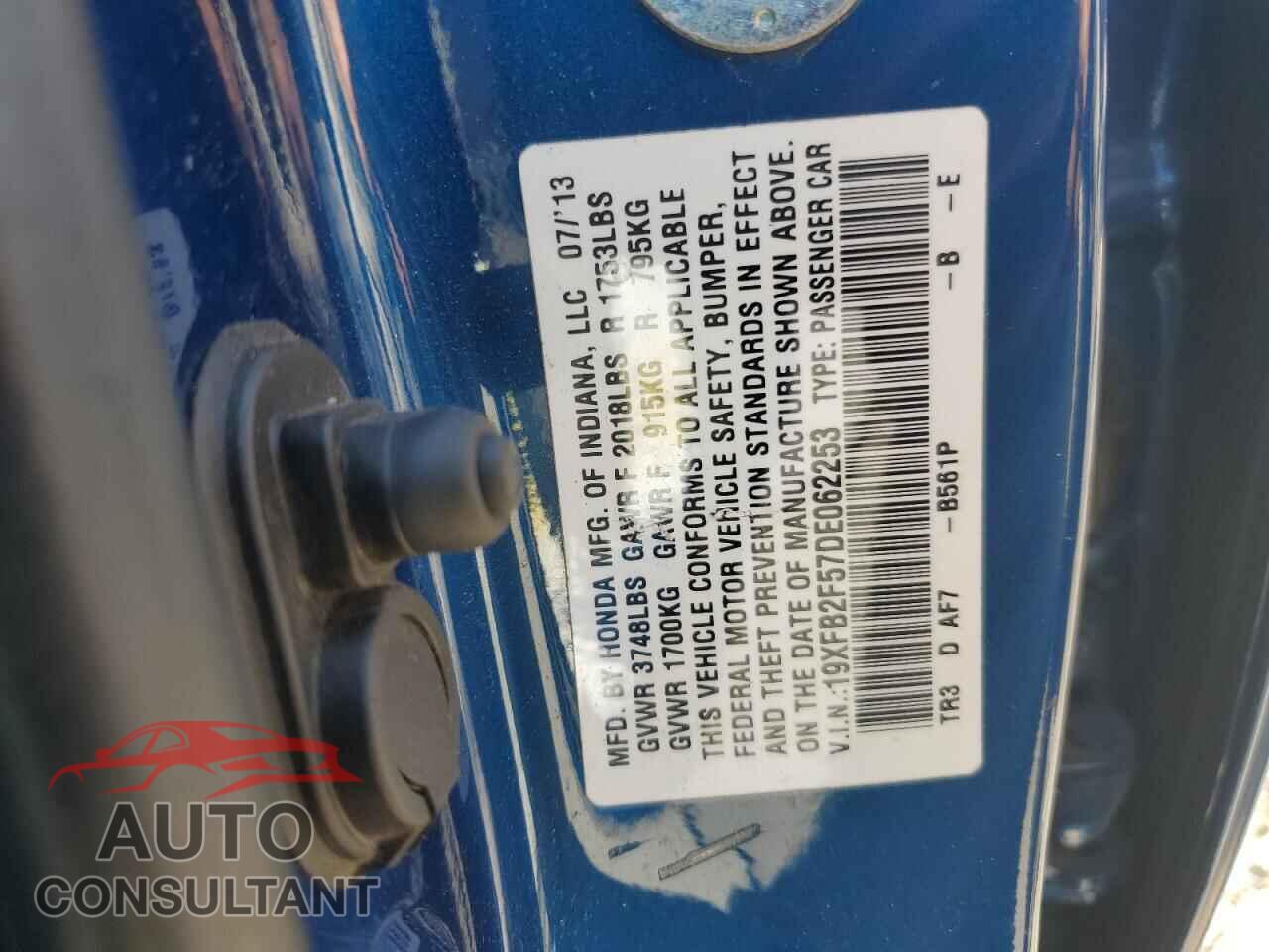 HONDA CIVIC 2013 - 19XFB2F57DE062253