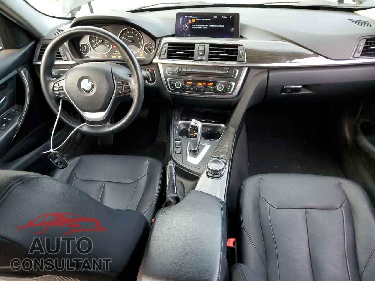 BMW 3 SERIES 2015 - WBA3B5G55FNS14593