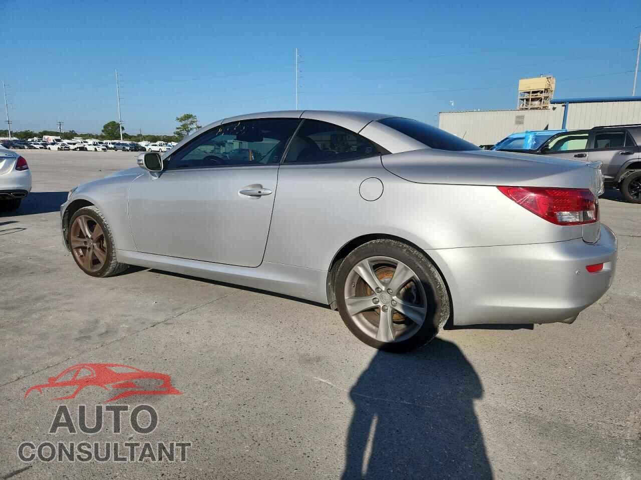LEXUS IS 2012 - JTHFF2C21C2521706