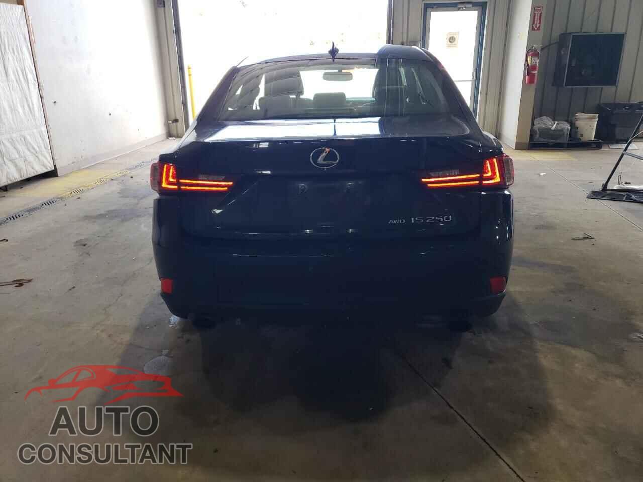 LEXUS IS 2014 - JTHCF1D2XE5007821