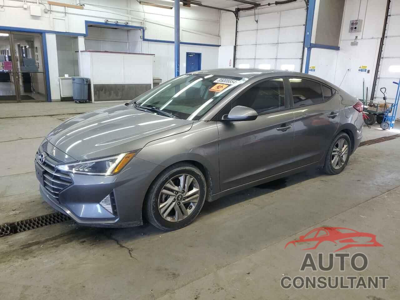 HYUNDAI ELANTRA 2019 - 5NPD84LF8KH407104
