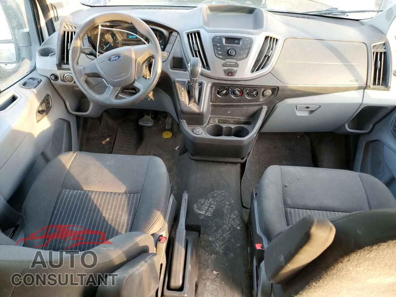FORD TRANSIT 2018 - 1FTYR2ZMXJKA05223