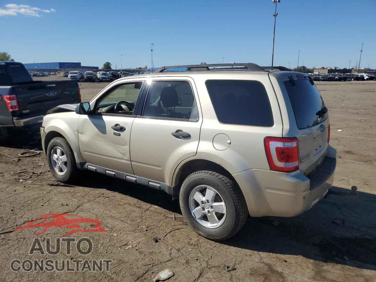 FORD ESCAPE 2010 - 1FMCU0DG9AKD39043