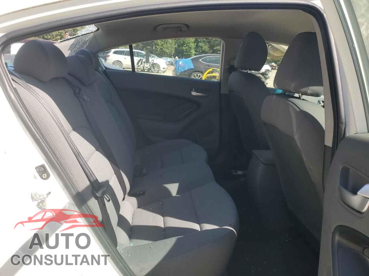 KIA FORTE 2017 - 3KPFK4A7XHE104831
