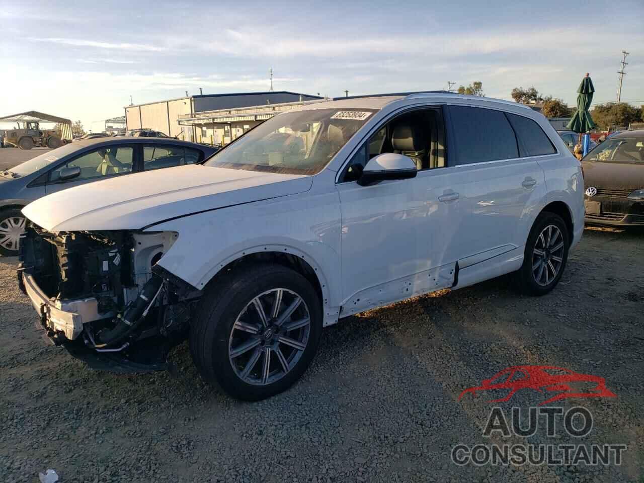 AUDI Q7 2019 - WA1LHAF7XKD026787