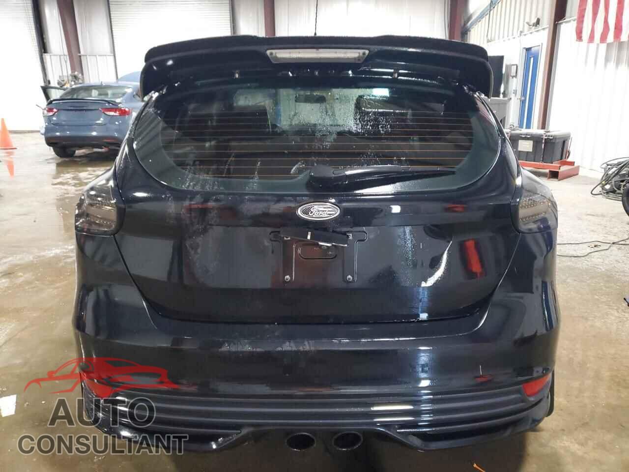 FORD FOCUS 2017 - 1FADP3L95HL339667