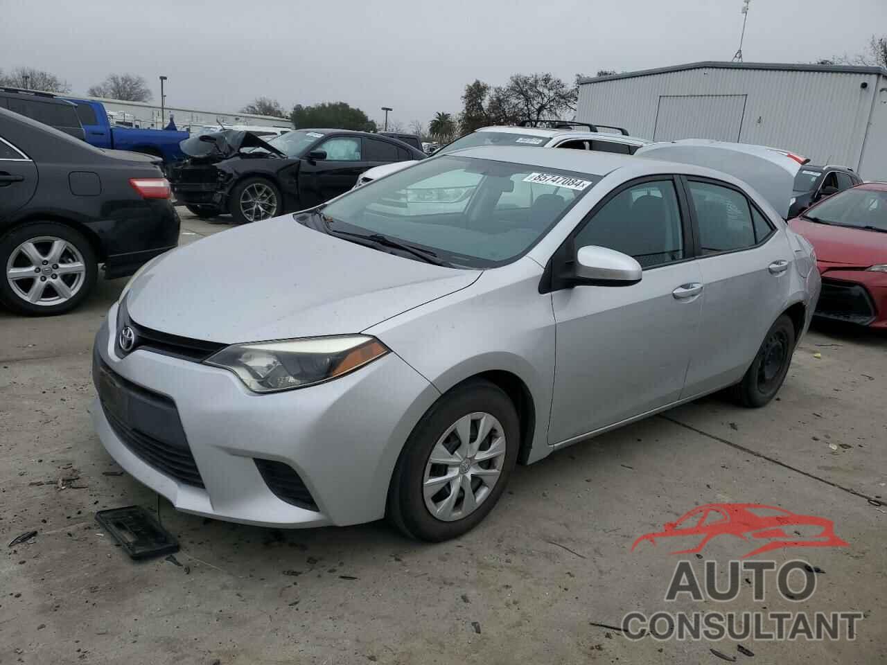 TOYOTA COROLLA 2015 - 5YFBURHE4FP335522