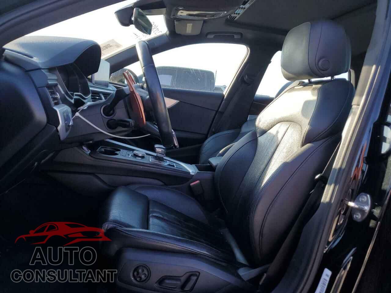 AUDI A4 2017 - WAUENAF41HN003671