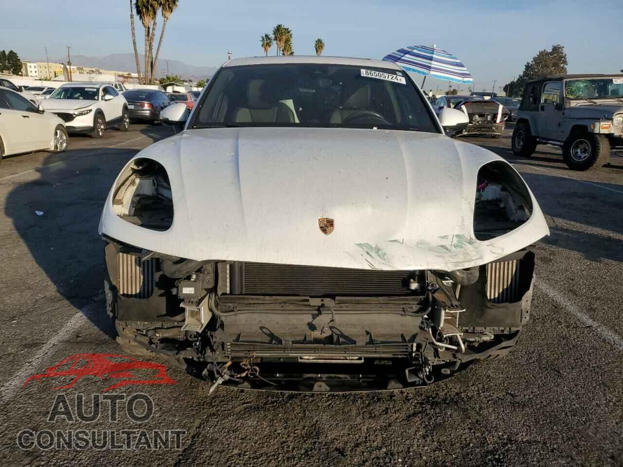 PORSCHE MACAN 2017 - WP1AB2A59HLB14477