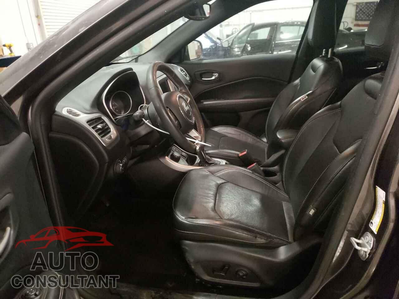 JEEP COMPASS 2021 - 3C4NJDEB9MT537785