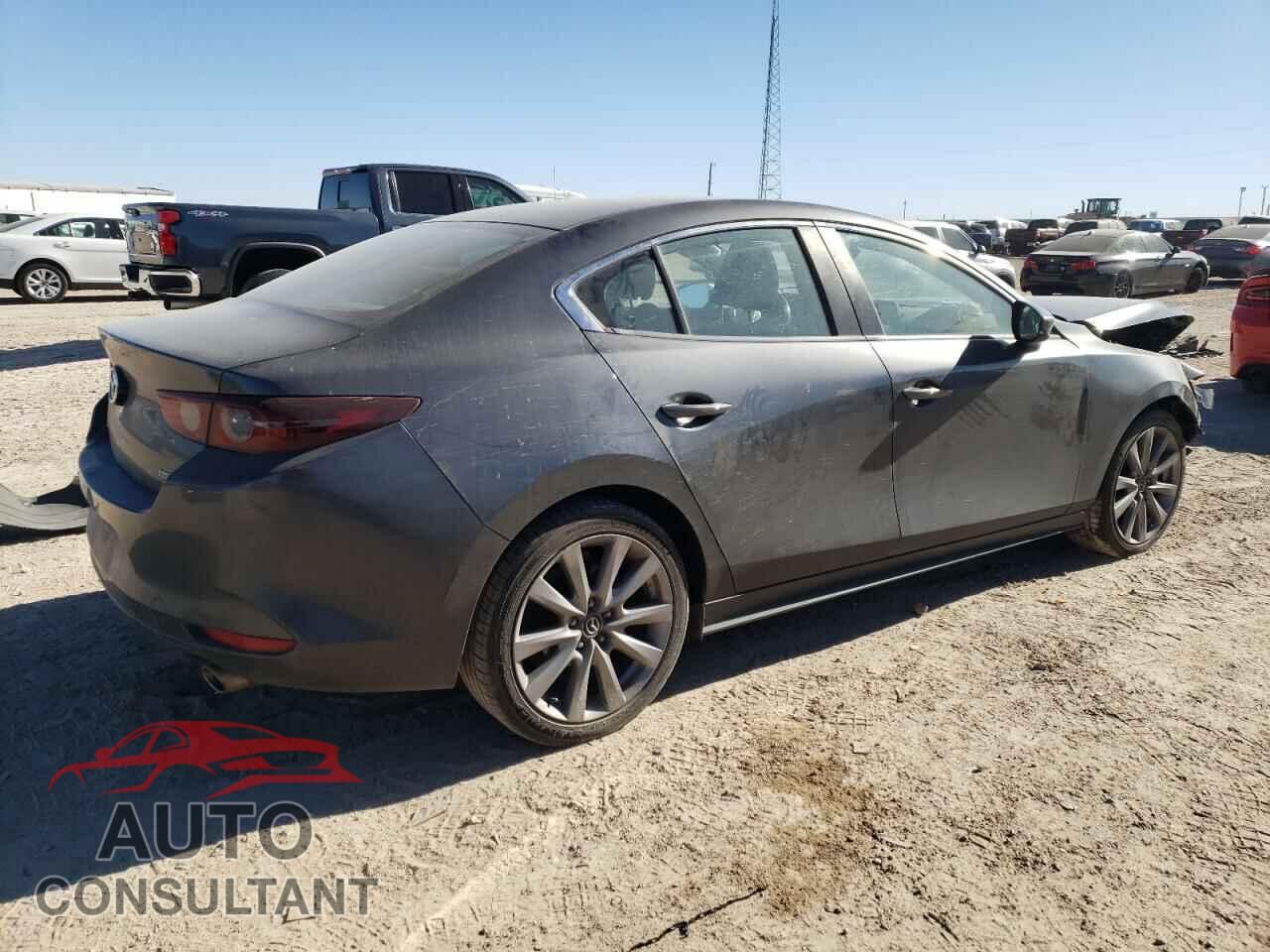 MAZDA 3 2021 - JM1BPABL5M1334400