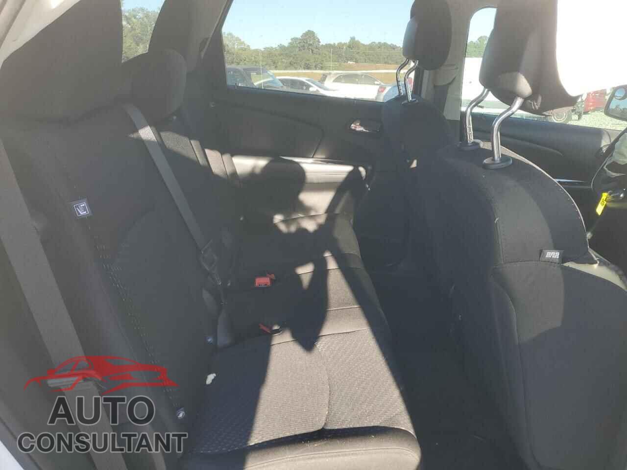 DODGE JOURNEY 2019 - 3C4PDCAB5KT841399