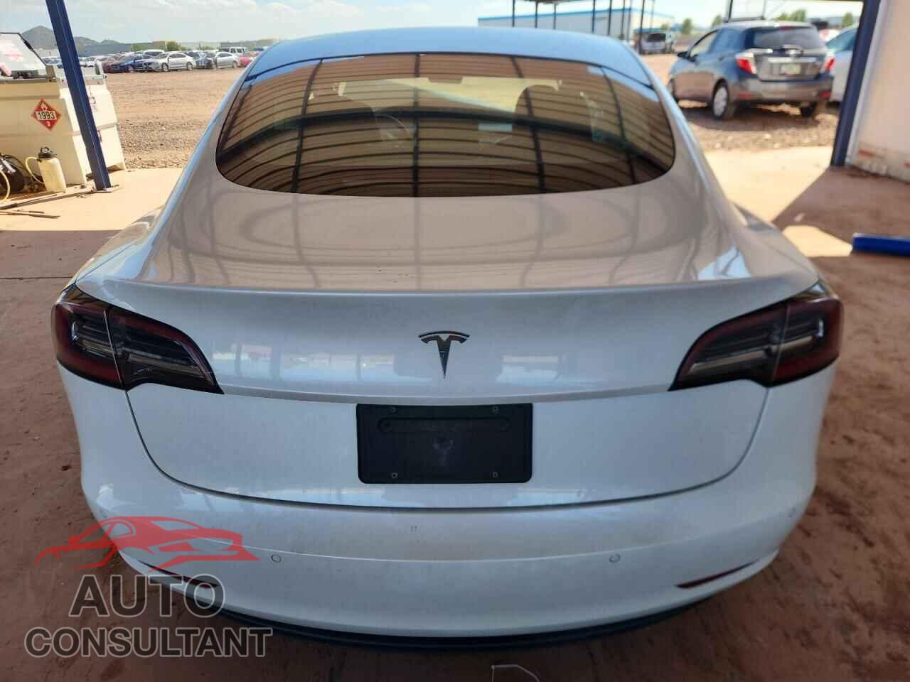 TESLA MODEL 3 2019 - 5YJ3E1EA7KF484100