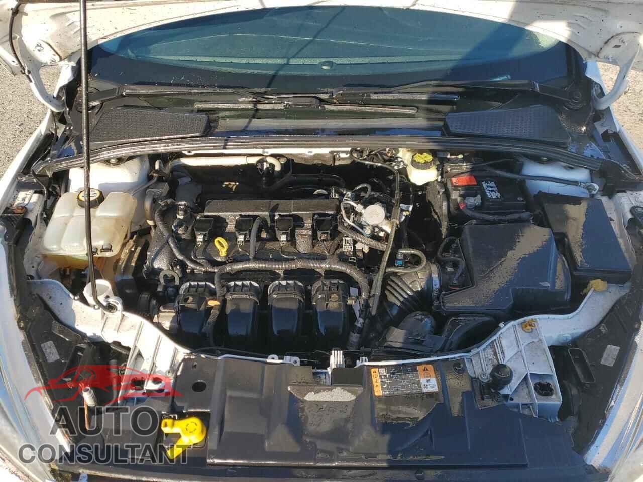 FORD FOCUS 2017 - 1FADP3K22HL201394
