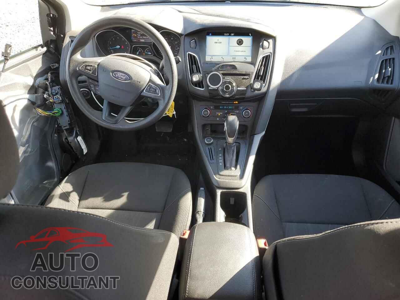 FORD FOCUS 2017 - 1FADP3M21HL344561