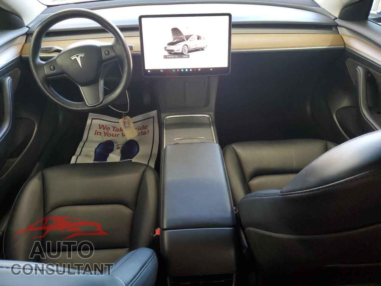 TESLA MODEL 3 2022 - 5YJ3E1EA4NF368650