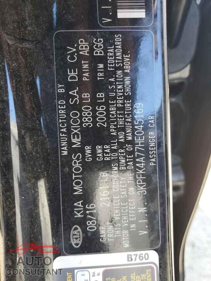 KIA FORTE 2017 - 3KPFK4A77HE045169