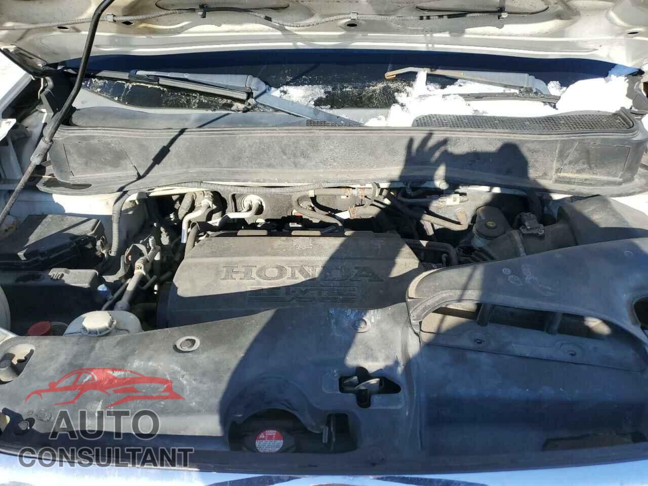 HONDA PILOT 2011 - 5FNYF4H55BB003098