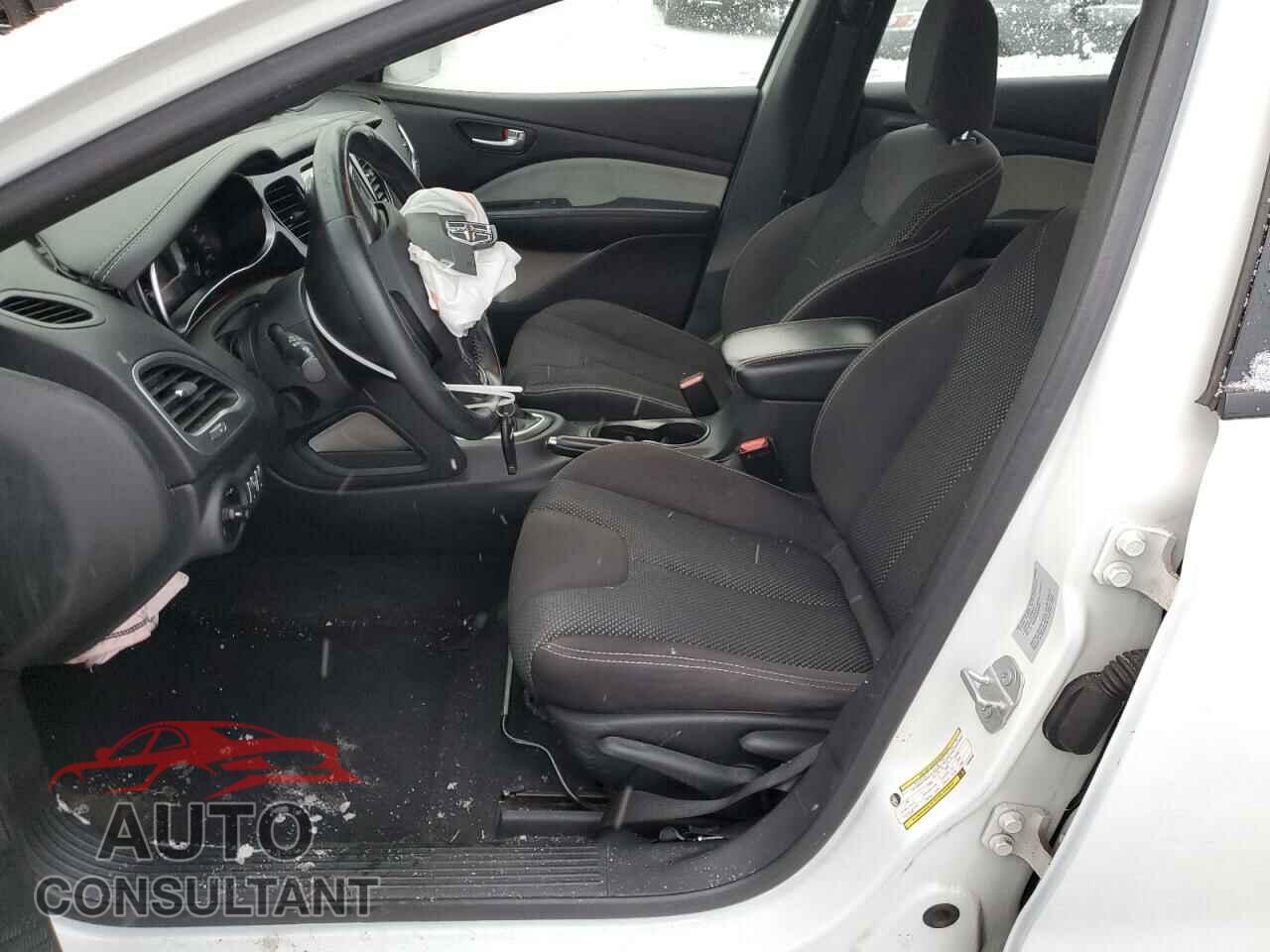 DODGE DART 2015 - 1C3CDFBB2FD205490