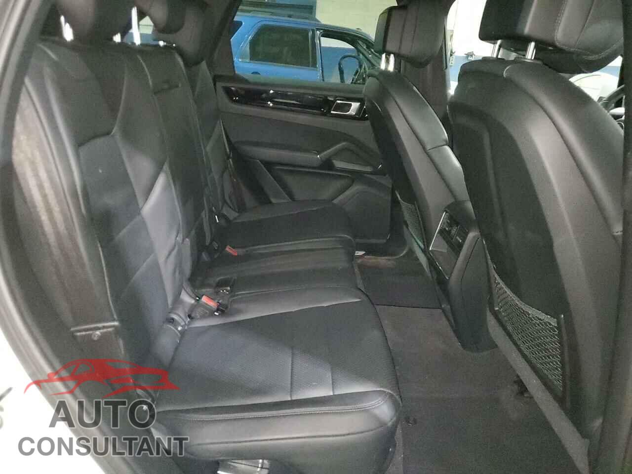 PORSCHE CAYENNE 2019 - WP1AA2AY0KDA18218