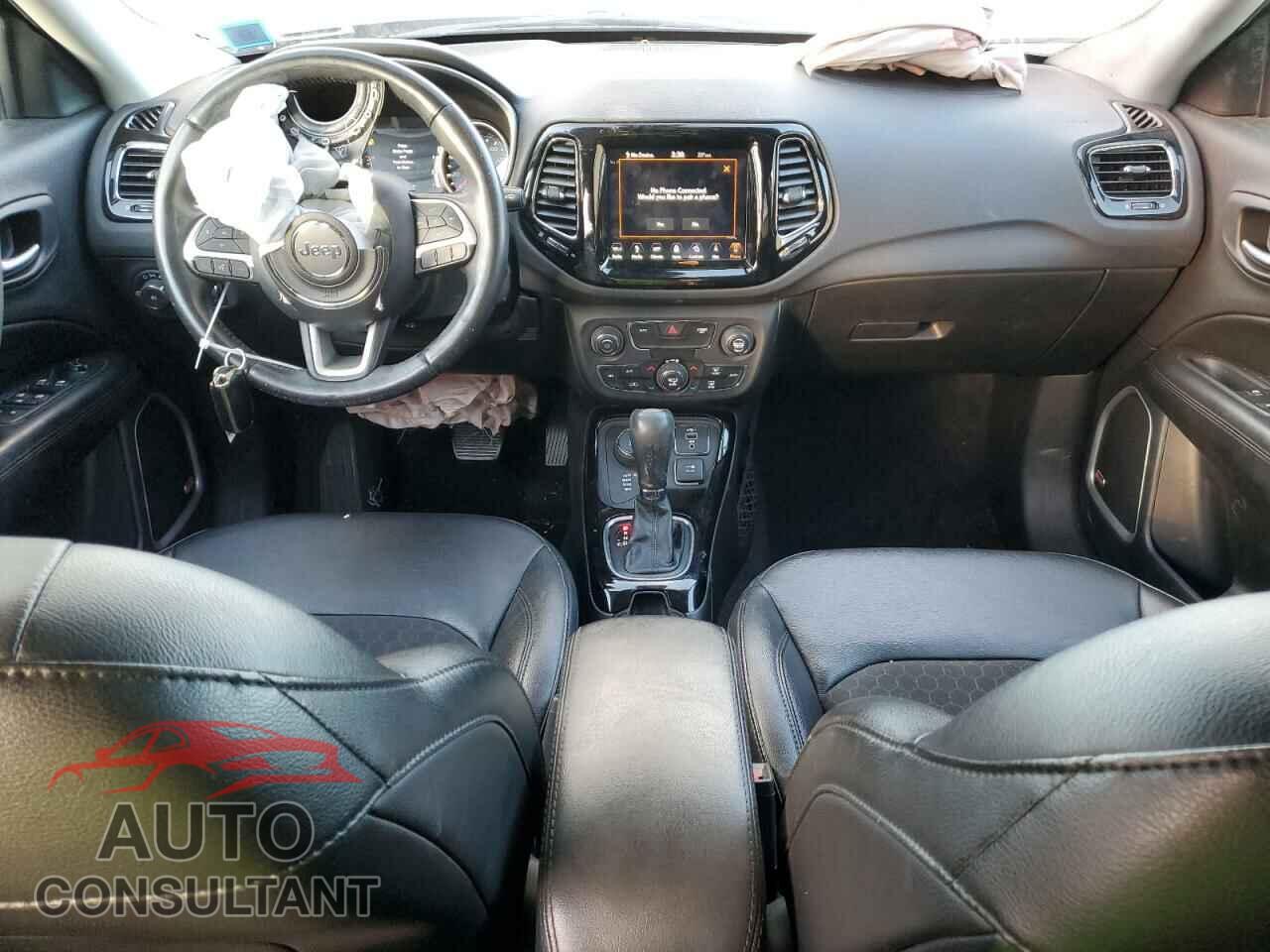 JEEP COMPASS 2019 - 3C4NJDBB7KT724525