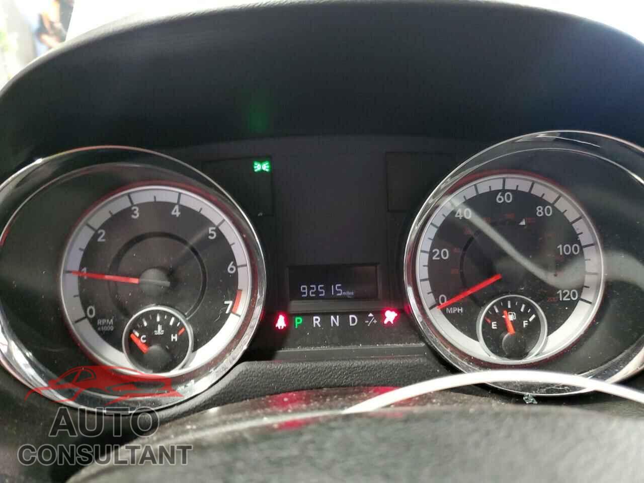 DODGE CARAVAN 2012 - 2C4RDGBG4CR239544