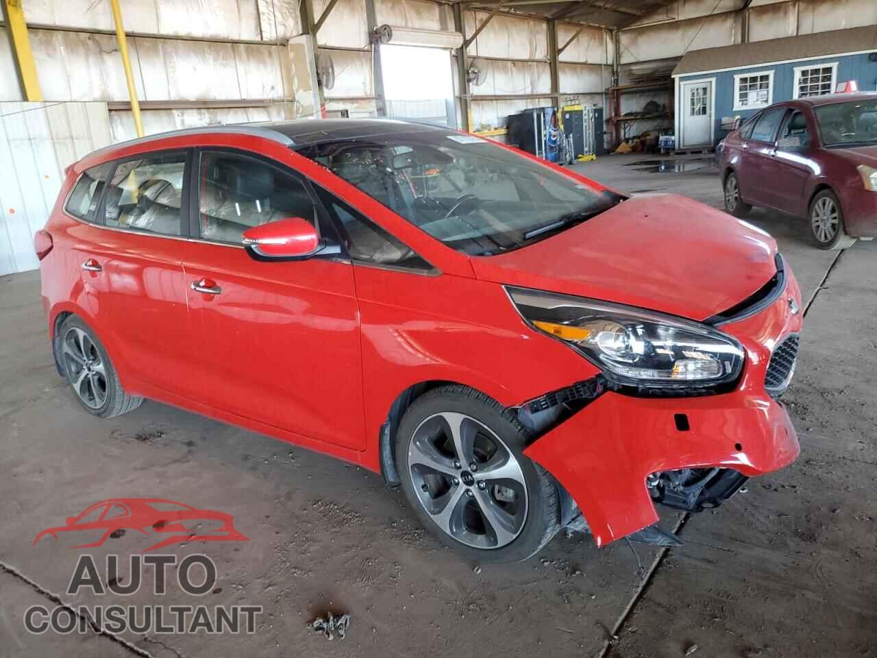 KIA RONDO 2015 - KNAHU8A30F7122921