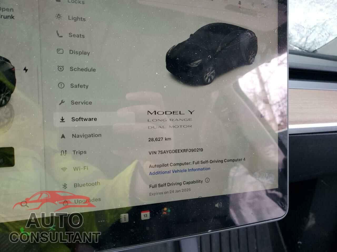 TESLA MODEL Y 2024 - 7SAYGDEEXRF090219