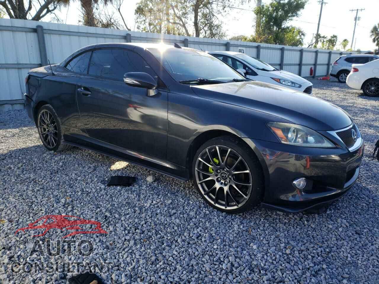 LEXUS IS 2011 - JTHFF2C27B2515889