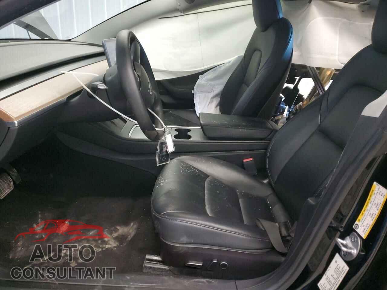 TESLA MODEL 3 2022 - 5YJ3E1EA9NF372399