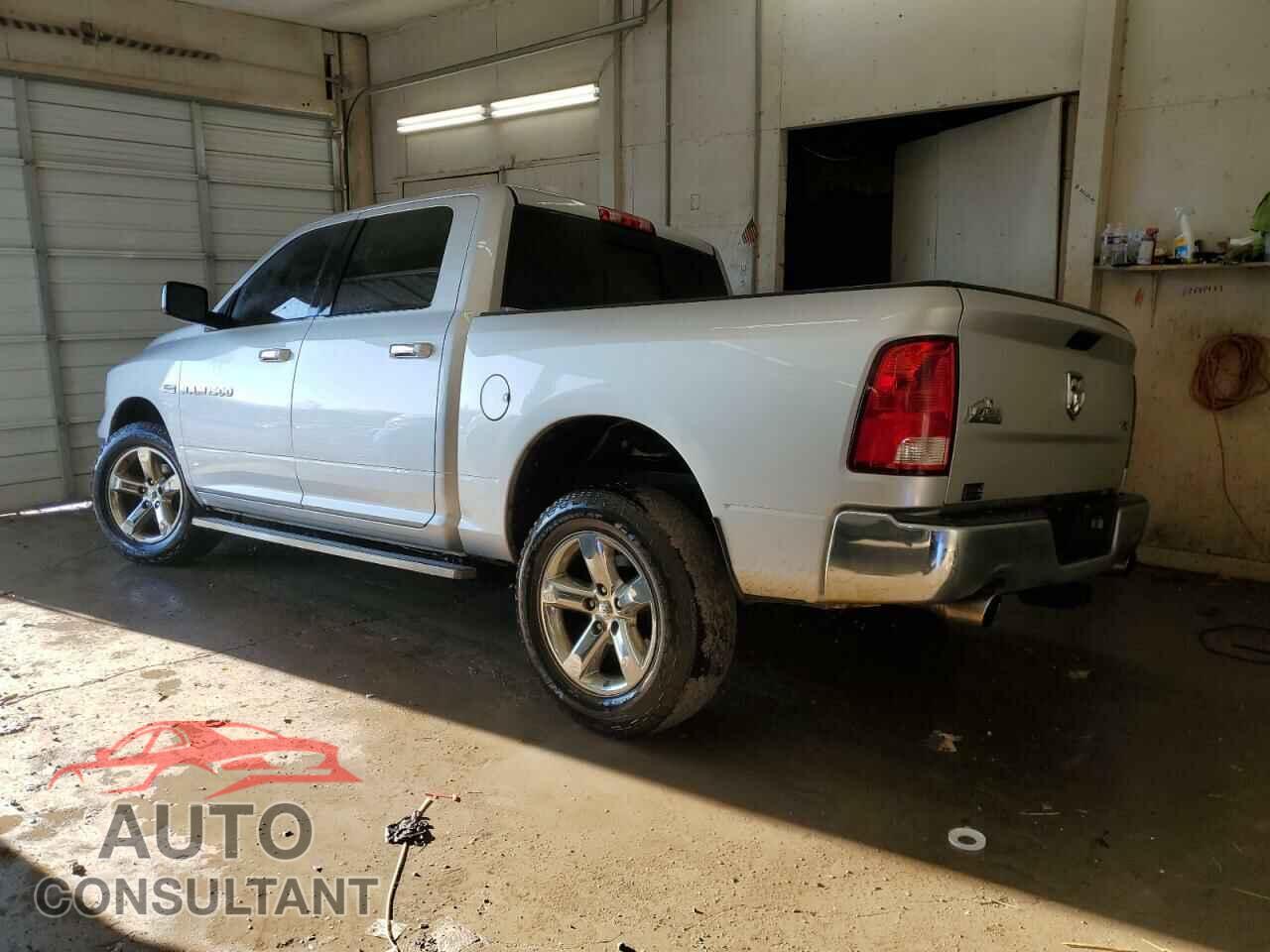 DODGE RAM 1500 2012 - 1C6RD7LT1CS231354