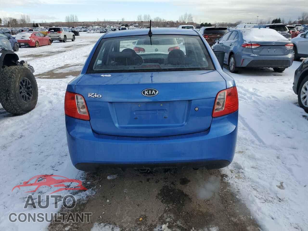 KIA RIO 2011 - KNADH4B37B6917894