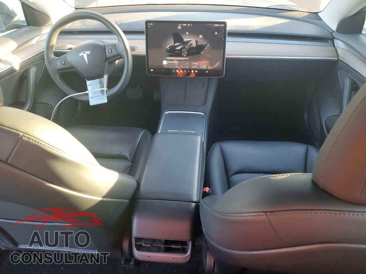 TESLA MODEL 3 2022 - 5YJ3E1EA1NF374373