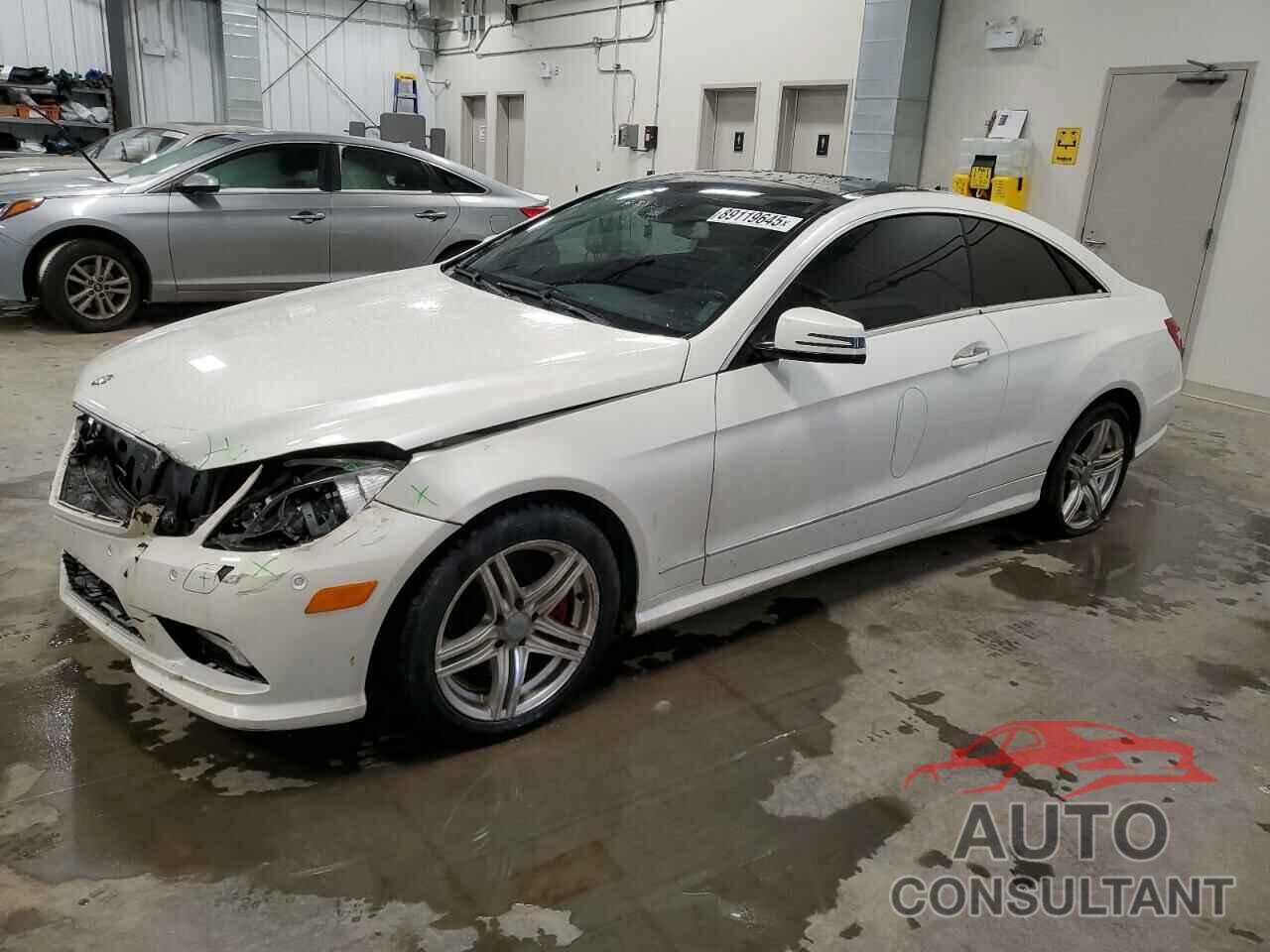 MERCEDES-BENZ E-CLASS 2011 - WDDKJ7CB8BF107752