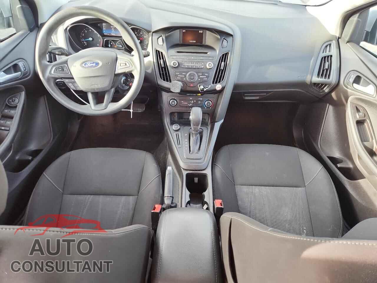 FORD FOCUS 2017 - 1FADP3K29HL259115