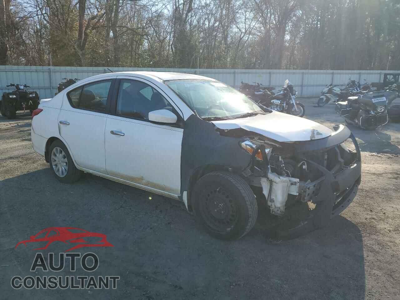 NISSAN VERSA 2015 - 3N1CN7AP1FL903078