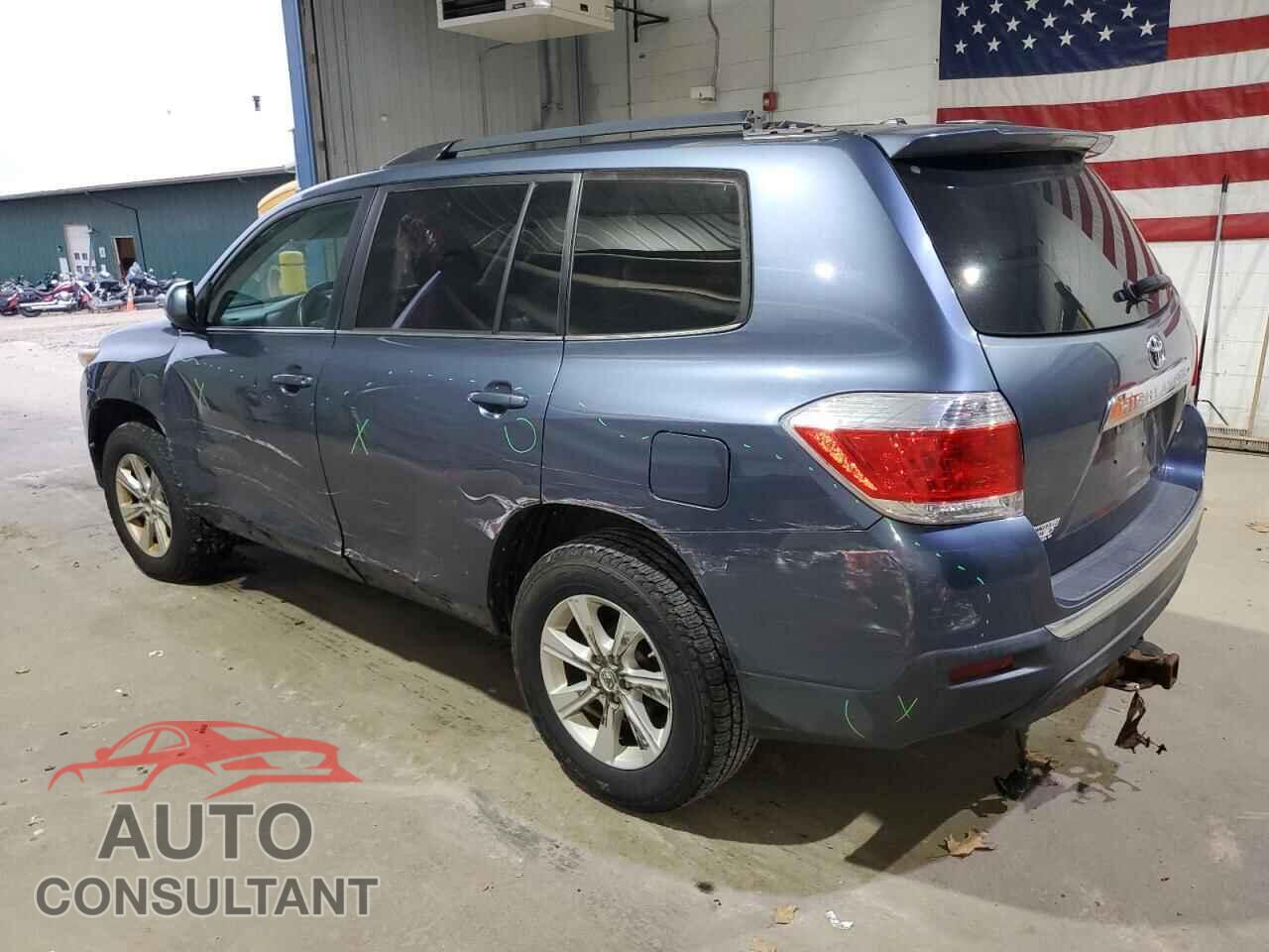 TOYOTA HIGHLANDER 2012 - 5TDBK3EH0CS134530