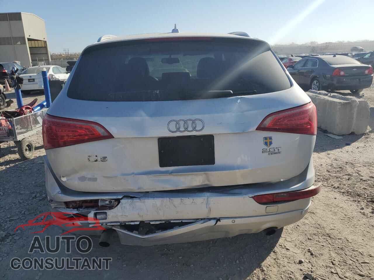 AUDI Q5 2012 - WA1LFAFP9CA095138