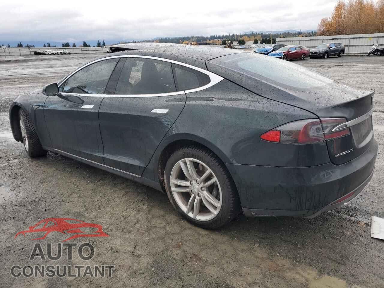 TESLA MODEL S 2013 - 5YJSA1CG4DFP03578