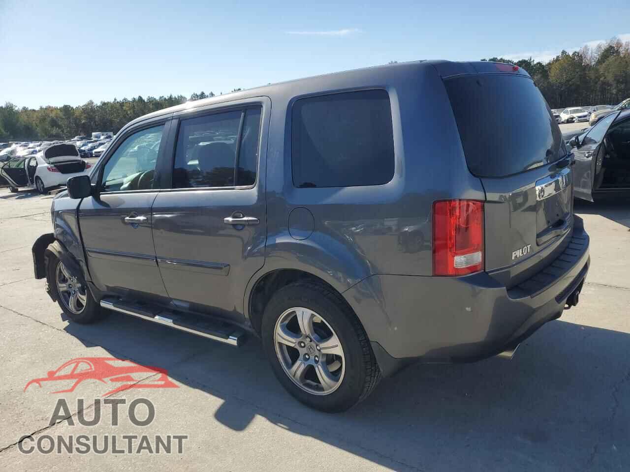 HONDA PILOT 2015 - 5FNYF3H48FB002048