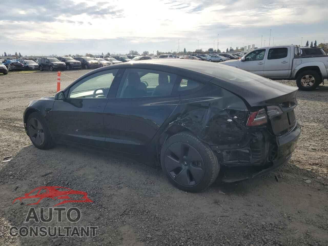 TESLA MODEL 3 2023 - 5YJ3E1EA1PF457921
