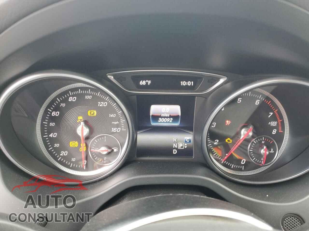 MERCEDES-BENZ GLA-CLASS 2020 - W1NTG4EB7LU029155