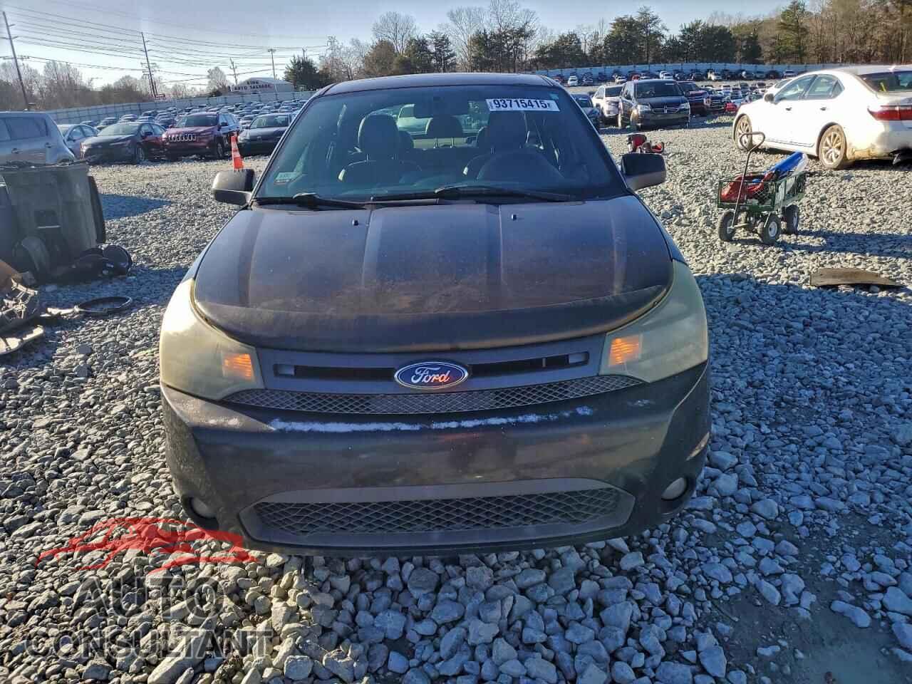 FORD FOCUS 2011 - 1FAHP3GN4BW141502