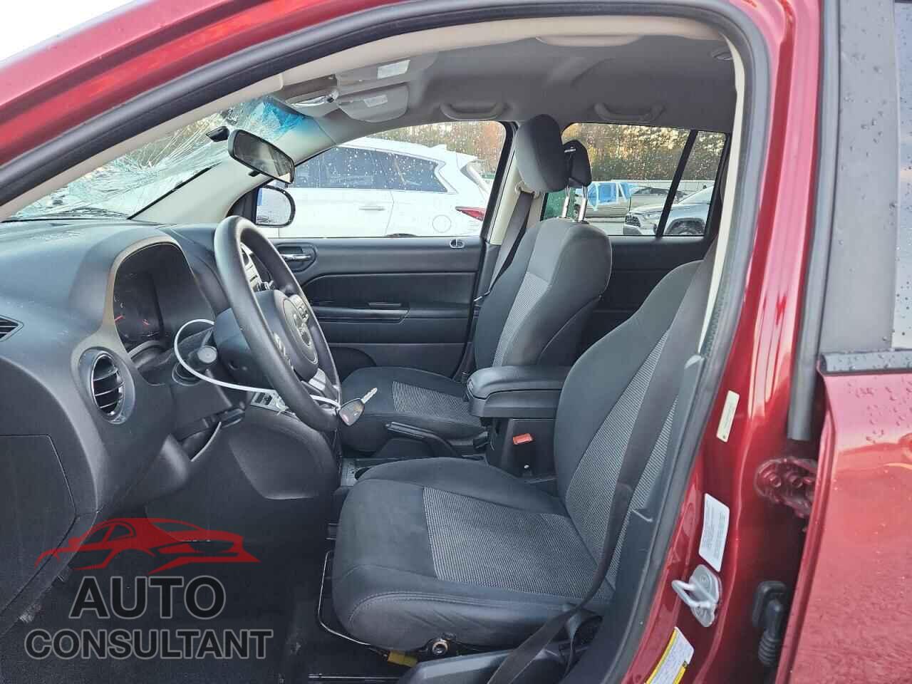 JEEP COMPASS 2012 - 1C4NJCBBXCD677573