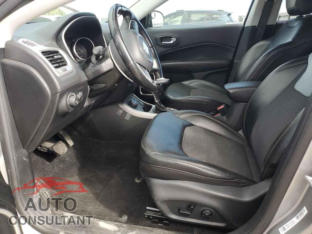 JEEP COMPASS 2020 - 3C4NJDBB8LT124517