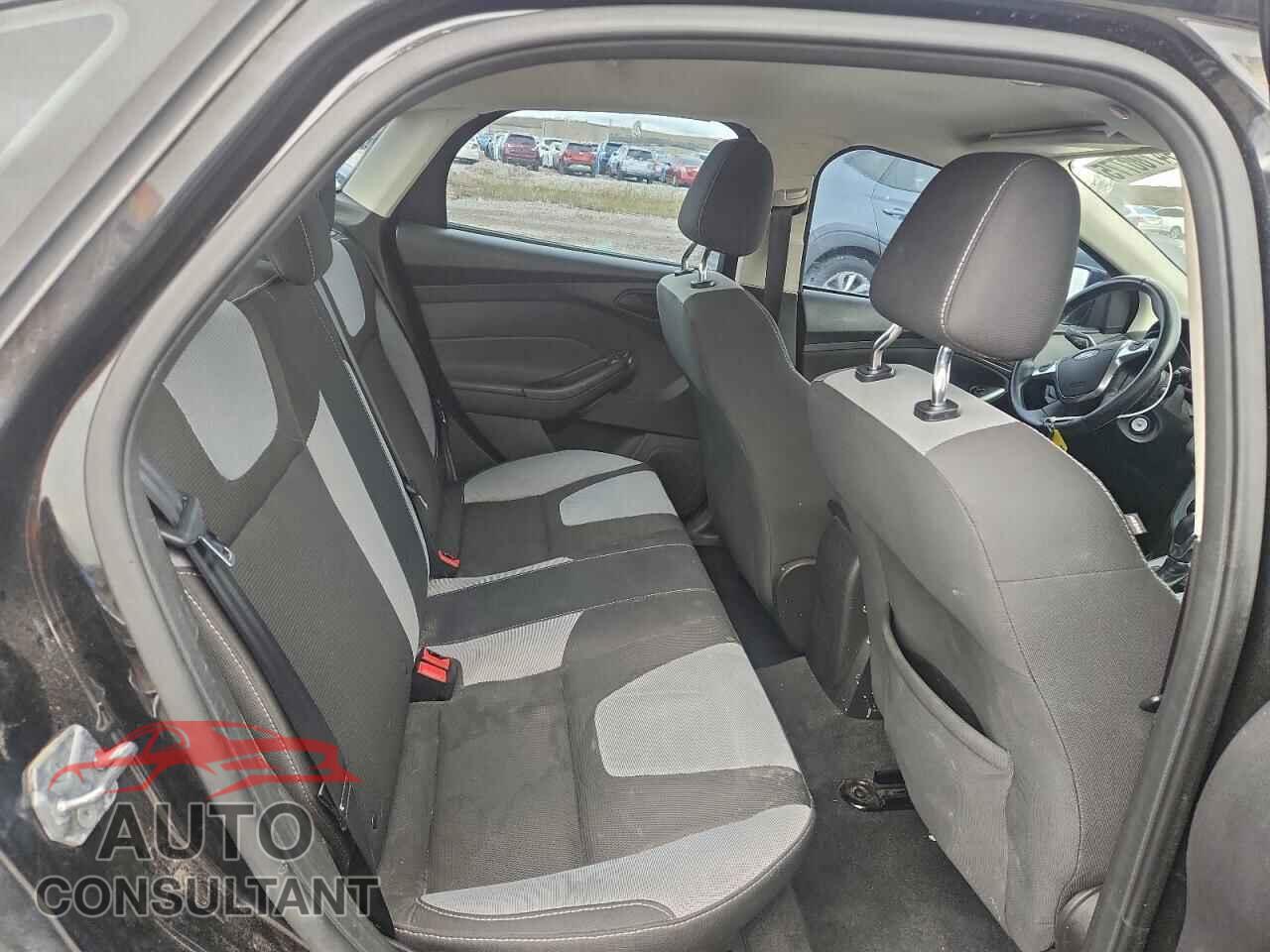 FORD FOCUS 2012 - 1FAHP3F27CL302015