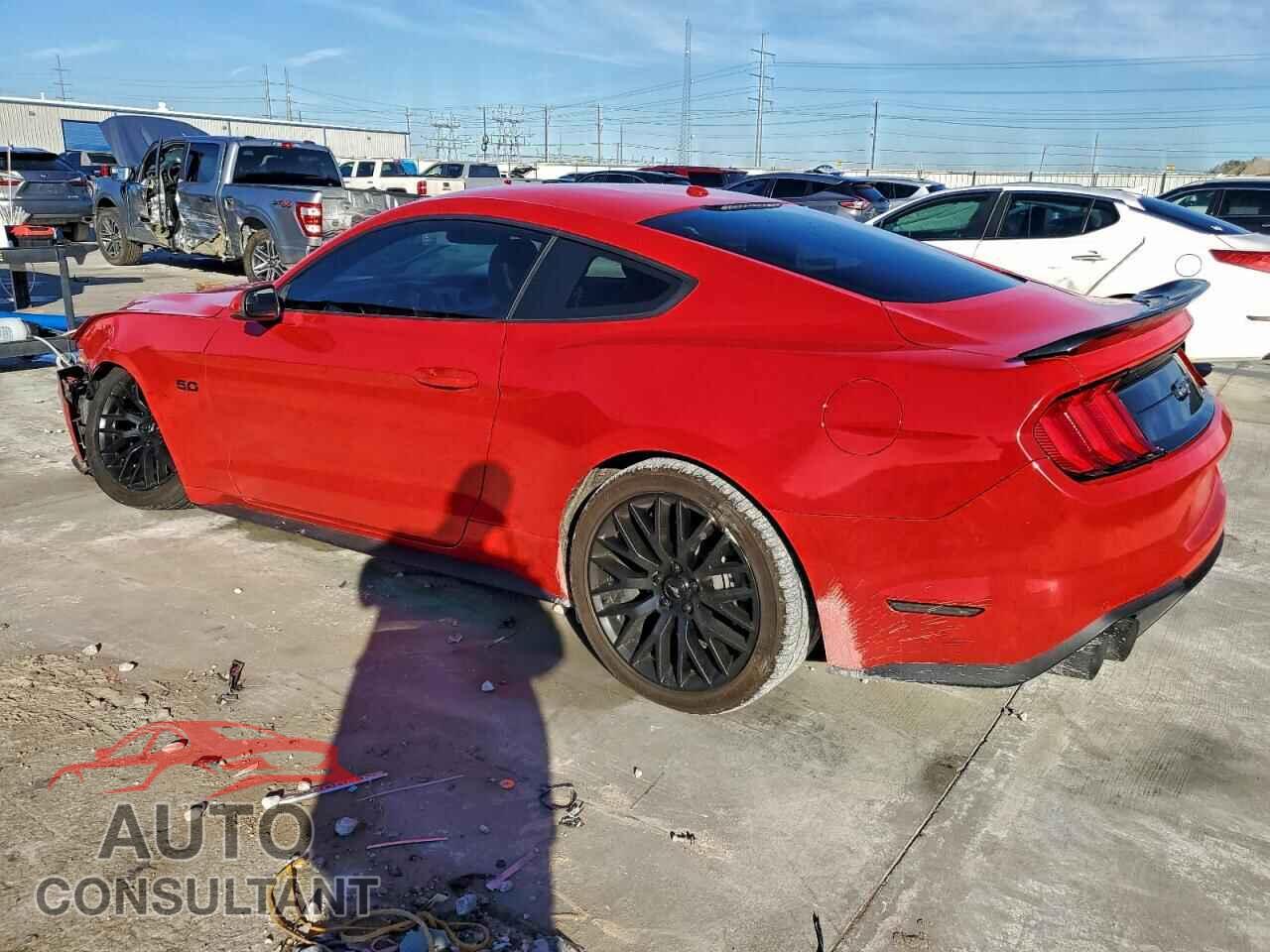FORD MUSTANG 2020 - 1FA6P8CF7L5134781