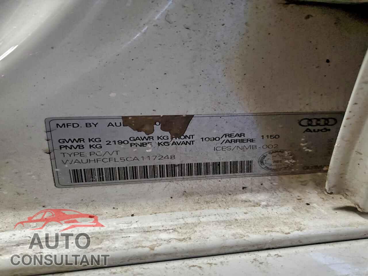 AUDI A4 2012 - WAUHFCFL5CA117248